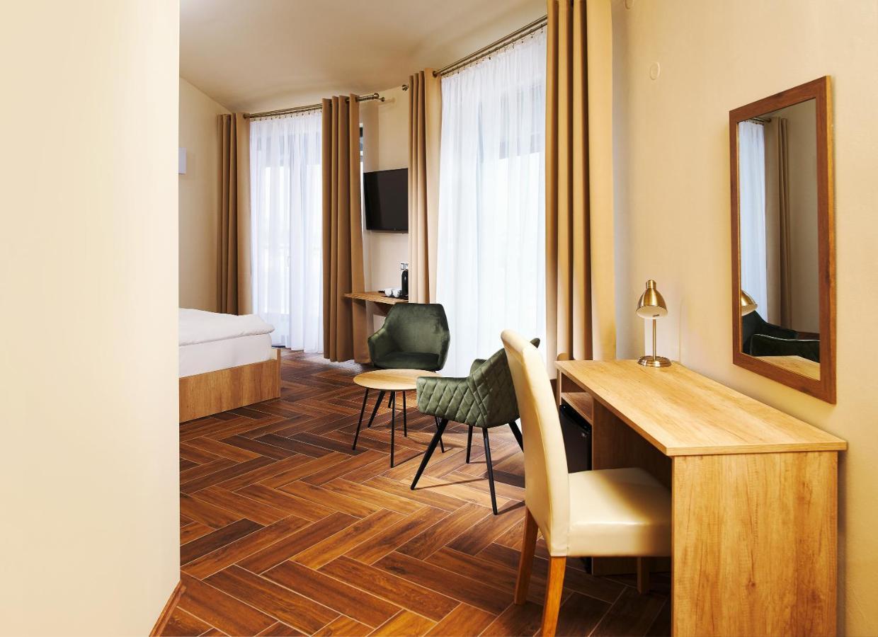 Hotel Dymnik Rumburk Exterior photo
